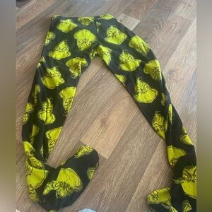 Grinch pajama pants